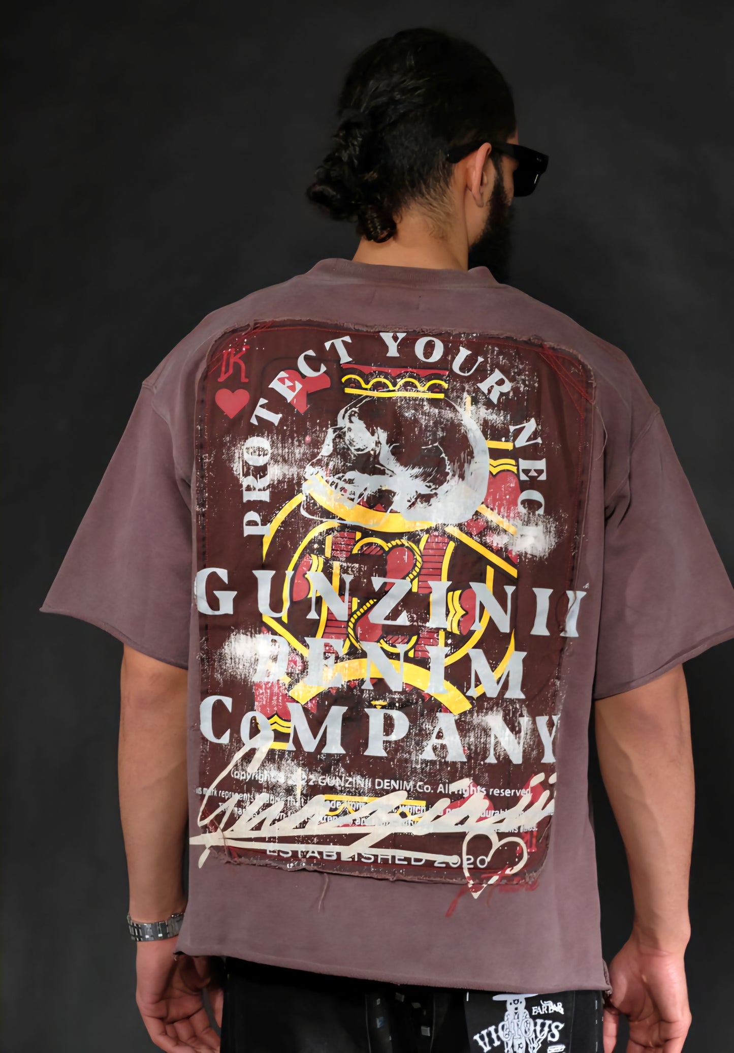 Gunzini King Of Hearts Cropped T-shirt