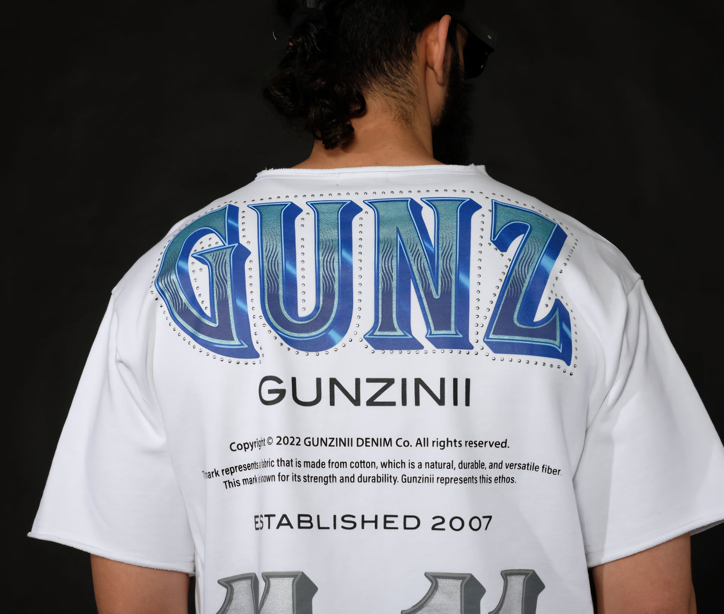 Gunzini 11:11 Cropped T-shirt