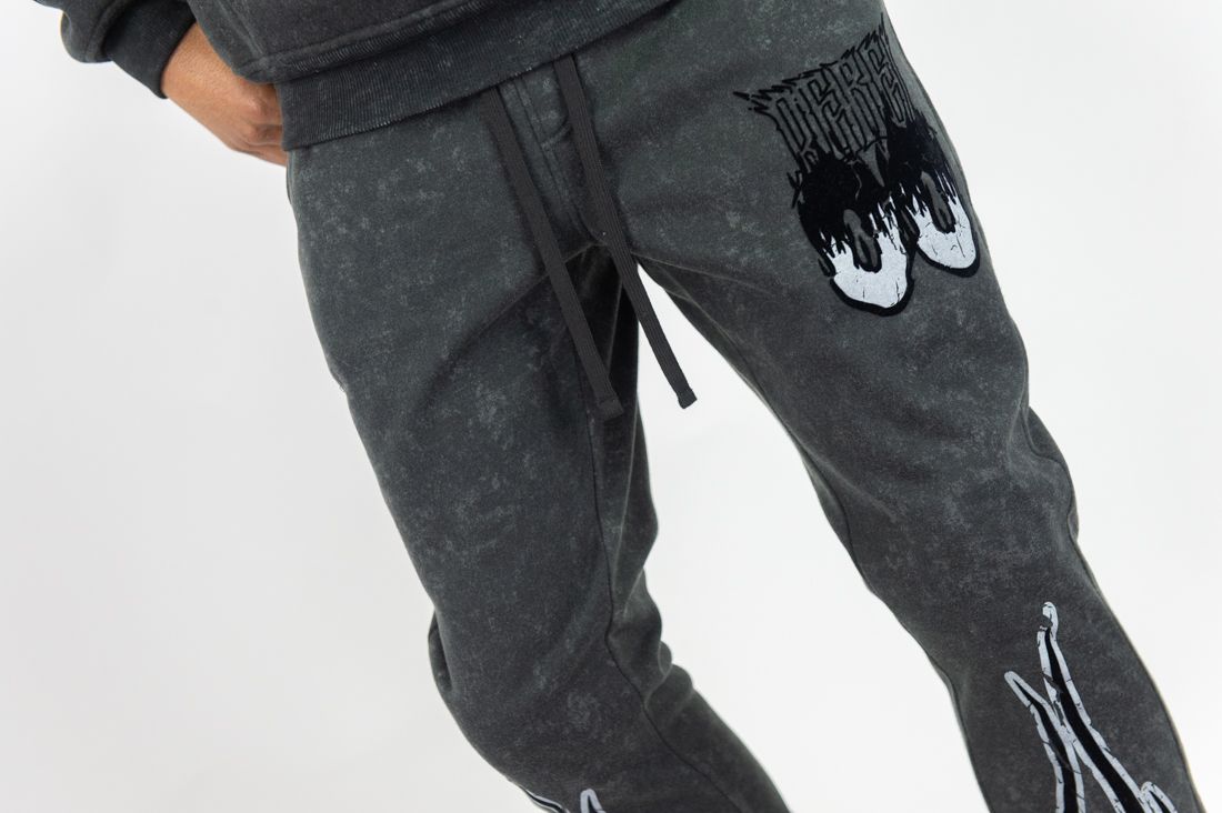 Rebel Minds Burnout Stacked Sweatpants (Black)
