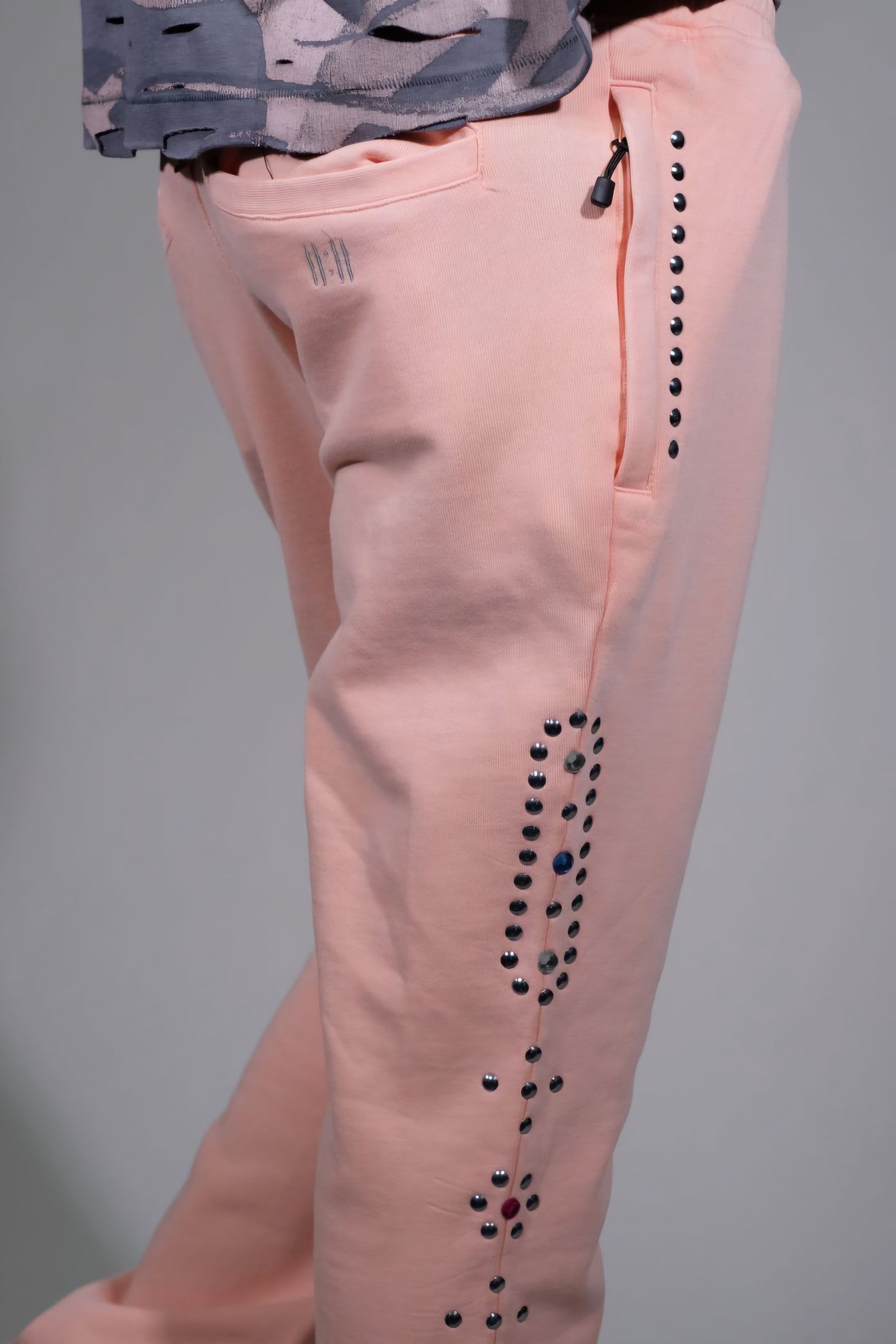 Gunzinii Studded Stacked Sweatpants (Pink)