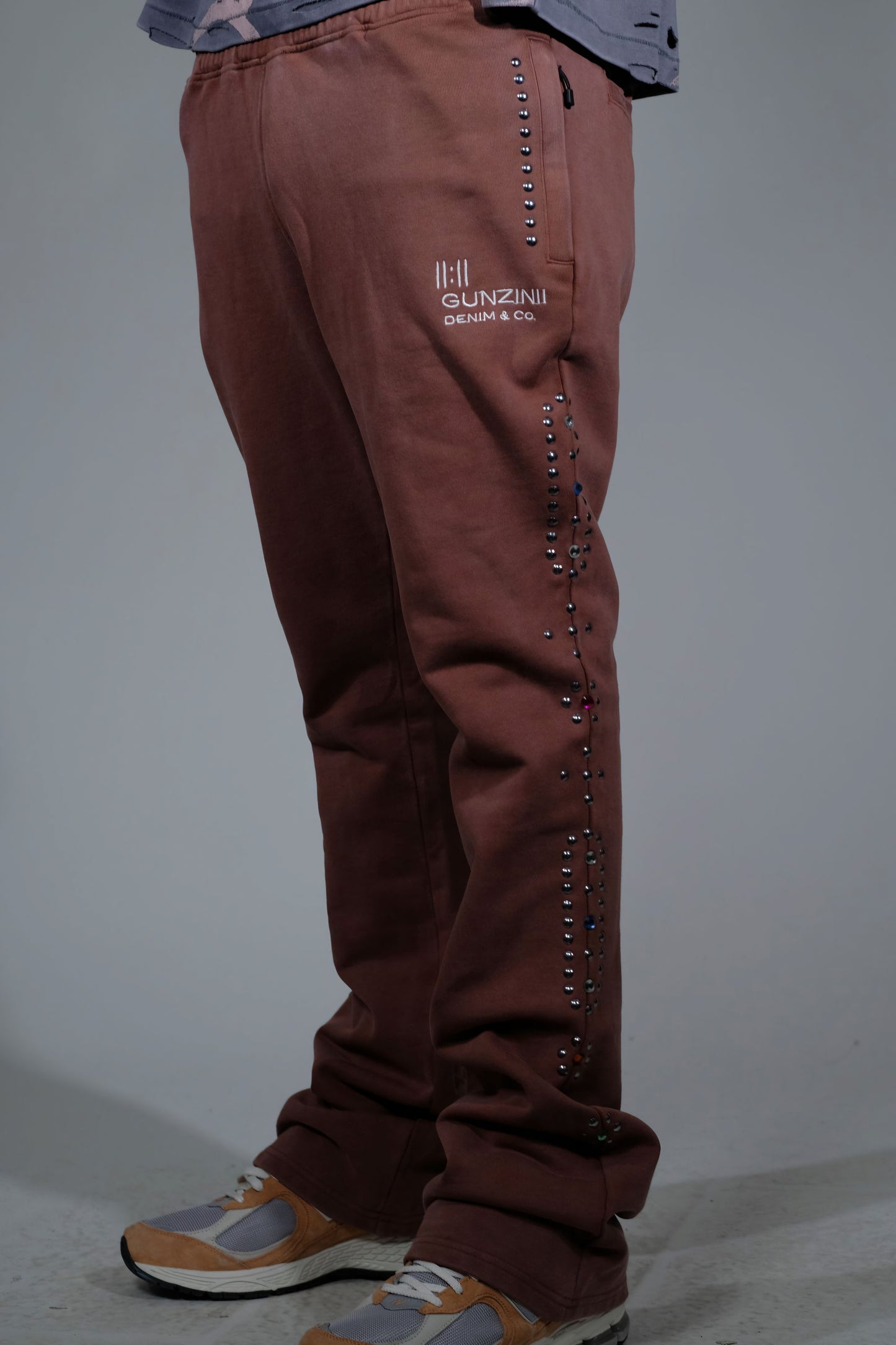 Gunzinii Studded Stacked Sweatpants (Brown)